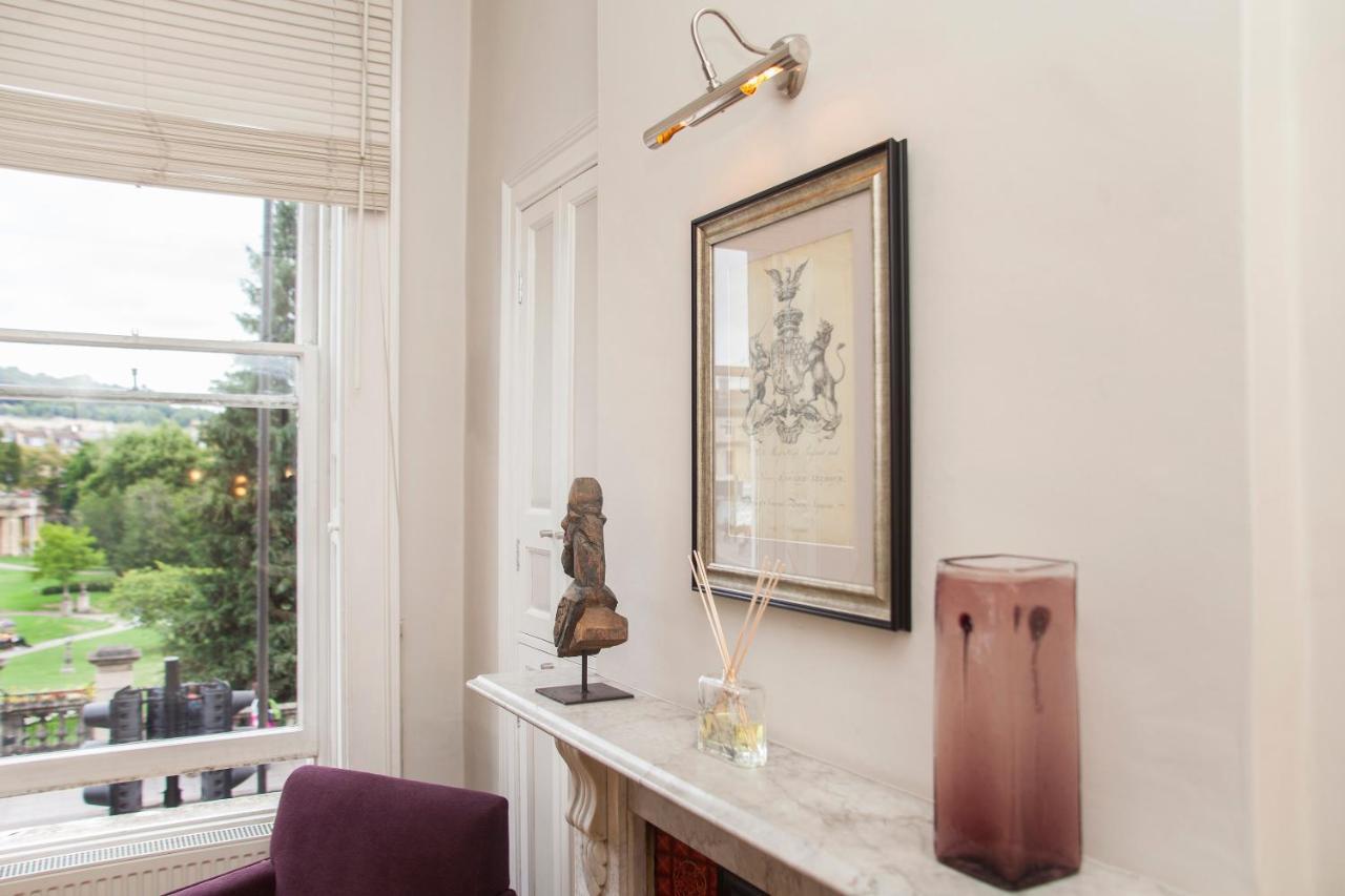 Stunning Spacious Central Apartment Near Parade Gardens バース エクステリア 写真